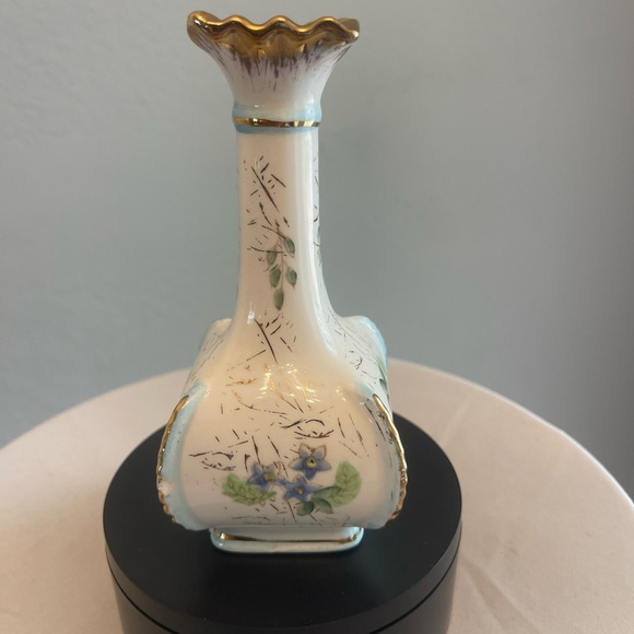 Hand painted Japanese bud vase - Picture 4 of 8